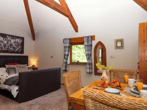 LITTLE TORR, romantic, country holiday cottage in Drewsteignton - Image 5