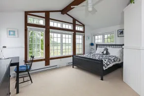 Perfect Water View Year-Round Cottage! - Image 5