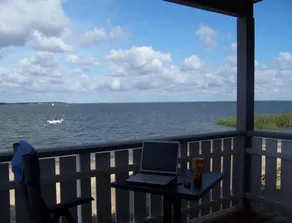 Apartment in Rechin Right on the Water - Image 5
