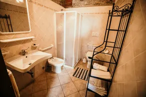 10 minutes from the sea! Apartment with swimming pool and veranda. - Image 5
