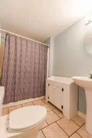 Short Walk to Ocean 4 Bedroom / 2 Bath  Duplex 2 (upper level) with Pool - Image 2