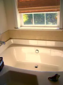 THE BAYWOOD BED AND BREAKFAST - Image 3