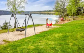 Lovely home in Tranås with lake view - Image 4