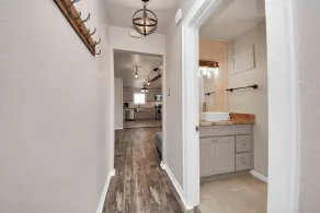 Pet-Friendly Island Loft near Beach & Nightlife - Image 3