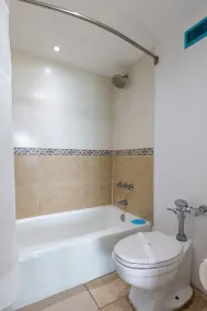 Oceanfront Oasis: Beach Studio with Sunset Views & Parking – 5 Mins from SJU - Image 3