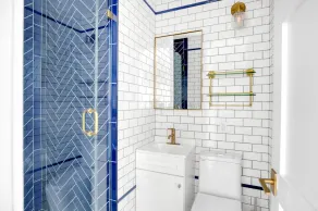 Rad Brooklyn Heights 3BR w/ Laundry, Bike Room & Elevator, by Blueground - Image 3