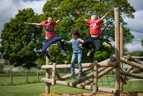 Sleeps 14, 7 Bedrooms, 2 Dogs Welcome, No Smoking, Wood burner, Garden, Cot and Highchair,  Children - Image 4