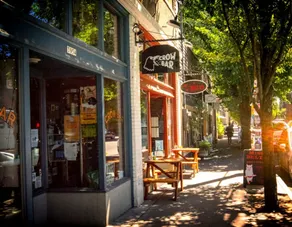 One Mississippi Ave - Adventures in Portland! - Image 2
