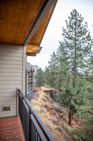 Beautiful 2 Bedroom, 2 bath Condo at the Seventh Mountain Resort.   - Image 5