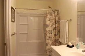 CARIBBEAN BLUE 1 BDR condo short walk to the beach. Family friendly. Pool view - Image 2