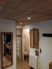 Cozy 5-person apartment in the village, right at the slopes—Les Teppes Residence - Image 2