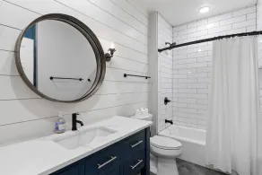 Downtown Sister Bay Waterfront Condo – Walk to Everything - Image 3