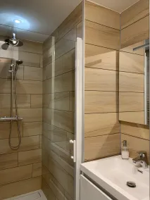 Liten självständig lägenhet i bondgård med luftkonditionering - Image 3