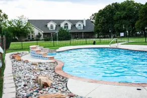 LargestRanchResort in DFW#PerfectforLargeGroups#Sleeps upto60#Pool#Pickleball - Image 5
