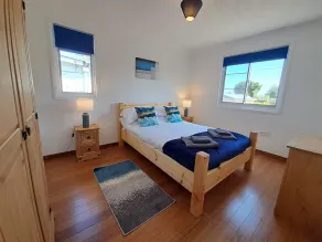 River View - sleeps 4 guests  in 2 bedrooms - Image 5