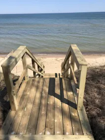 Cabin with 150 ft of beach front and amazing sunsets and sunrises! - Image 4