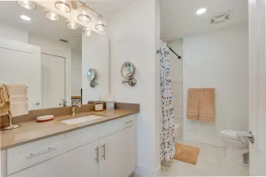 Waterfront Relaxation - Modern Comfortable Condo - Image 3