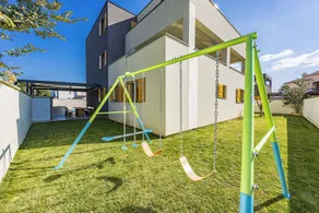 Ideal for large families with children, sauna, whirlpool, outdoor pool, children's pool - Image 2