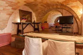MarcheAmore - Palazzo Vinci Gigliucci - Noble Apartments In City Center - Image 3
