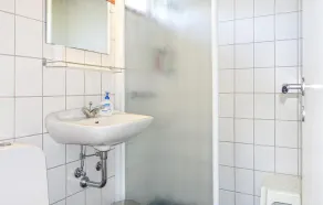 3 Bedroom Beautiful Home In Allinge - Image 3