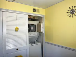 *King bed/3bds house Near Naval Base & 6Flags* - Image 2