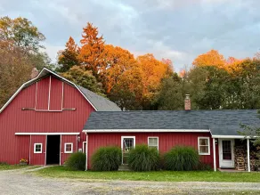 Beautifully Restored Five Bedroom 1860 Barn - Image 4