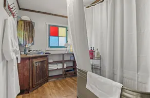 Eclectic & Fun Lumberyard Urban Cabin #1 in downtown, next to NAU - Image 2
