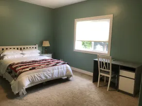 Relax in hot tub after walk in ocean side park - Image 4