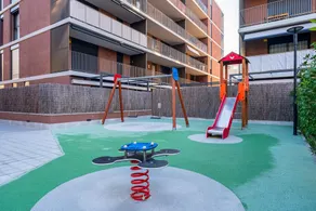 Apartamento 'Costa Dorada Perle' con vistas al mar, piscina compartida y aire acondicionado. - Image 2