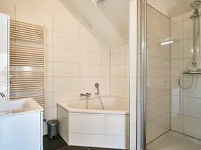 3 bedroom accommodation in Vaassen - Image 3