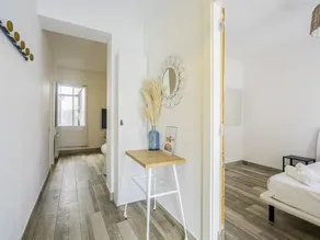 Mediterranean House in Badalona - Image 4