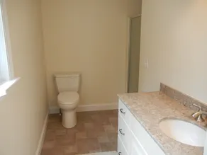 Designer Home i Mashpee med central A / C - Image 2
