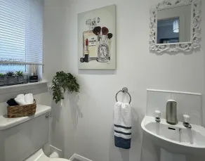 Stylish Scottish House with garden & parking - Image 4