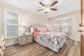 Coastal Cottage / 1 Mile to Hobe Sound Public Beach - Image 4