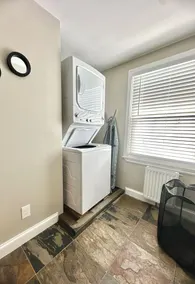 Beautiful Renovated Home Walk to University of Maine in Orono - Image 3