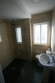 Hostel surrounded by mountains, natural parks and medieval towns - Image 5