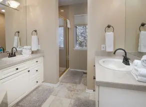 5025 Main Gore Place Condo - Image 3