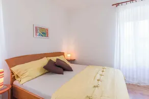 Apartamento vacacional con balcón - Image 5