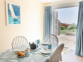 THE BEACH HOUSE, pet friendly, character holiday cottage in Beer - Image 5