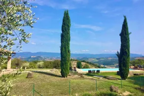 Luxury traditional Villa & private infinity pool. Stunning views of Todi. Piano - Image 5
