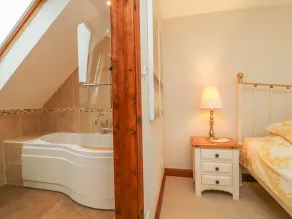 Fig Tree Cottage - Image 3