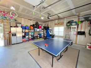 Luxury 7 Bedroom Family Beach house, Steps to Beach, Hot Tub, Sleeps 22, Parking - Image 4