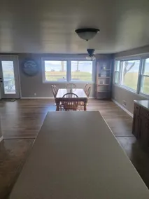 Beautiful Sunrises and Lakefront Views! - Image 3