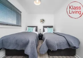 Spacious 3 bedroom maisonette property with pool table. - Image 4