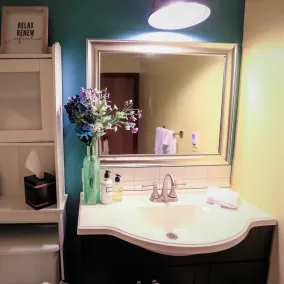 Boutique Studio Apartment Hotel across from CSU in Old Town Fort Collins!Take a trip back in time to when Hippies, Coffee Houses, and The British Invasion were everywhere! It's an urban-industrial studio, a rustic garden suite, and our pet-friendly c - Image 3