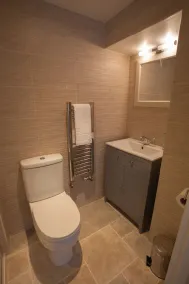 Hook Cottage - Beautiful 4 bed Cotswold Cottage - Image 3