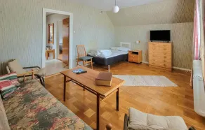 1 Bedroom Amazing Apartment In Fårbo - Image 5