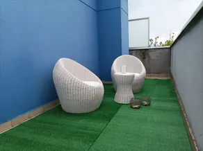 Cozy penthouse with large terrace - Image 3
