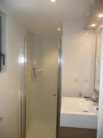 Charmerende hus renoveret al komfort, stor lukket have på 100m klassificeret **** - Image 3