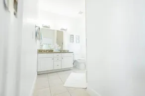 Islamorada house with best location. Lic # 24-0055 - Image 4